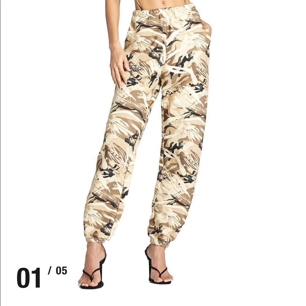 BRAND NEW IAMGIA TATIANA CAMO PANT